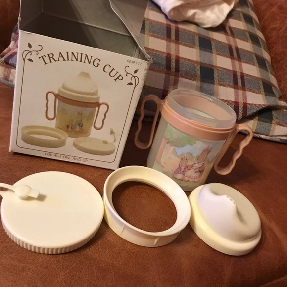 Training Cups - 2 Sets - Picture 2 of 5